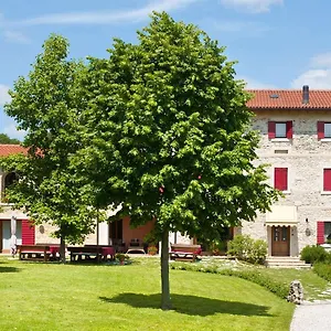 Prime Gemme Bauernhof Nervesa della Battaglia