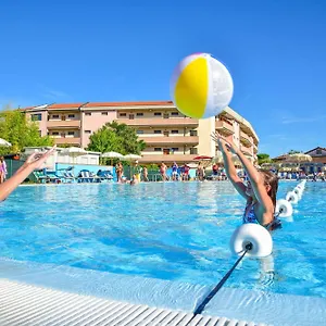 Costa Paradiso Aparthotel